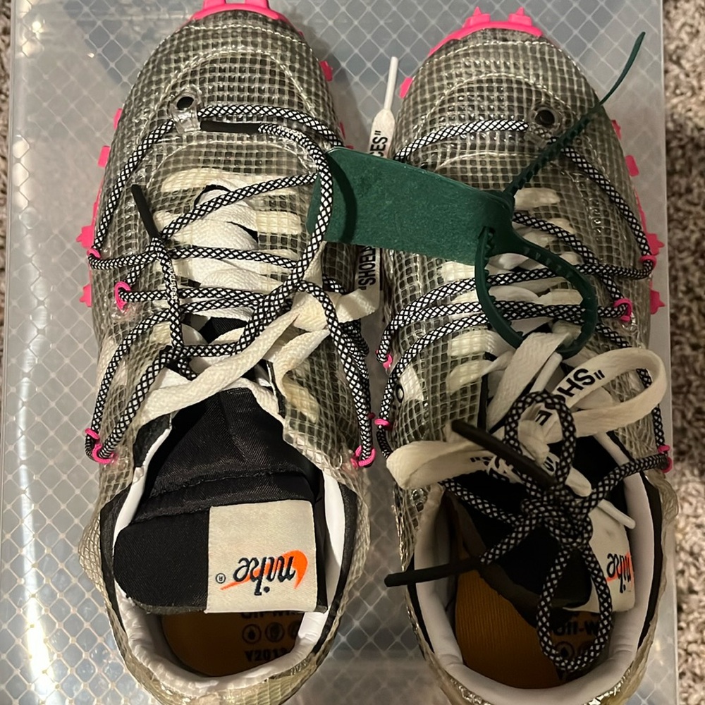 6.5 off white Nikes